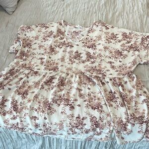 Entro Flowered Pink Drop Waist Soft Short Sleeve Top Women's Size XL